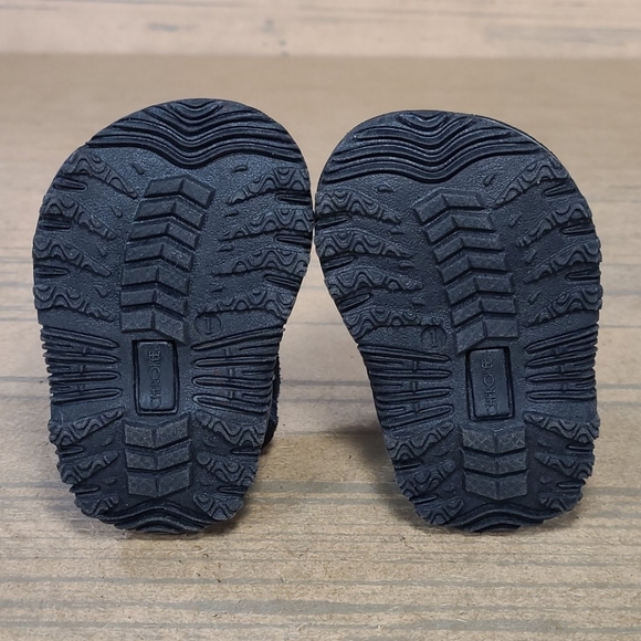 Cherokee Kids Infant Sandals - Picture 8 of 10